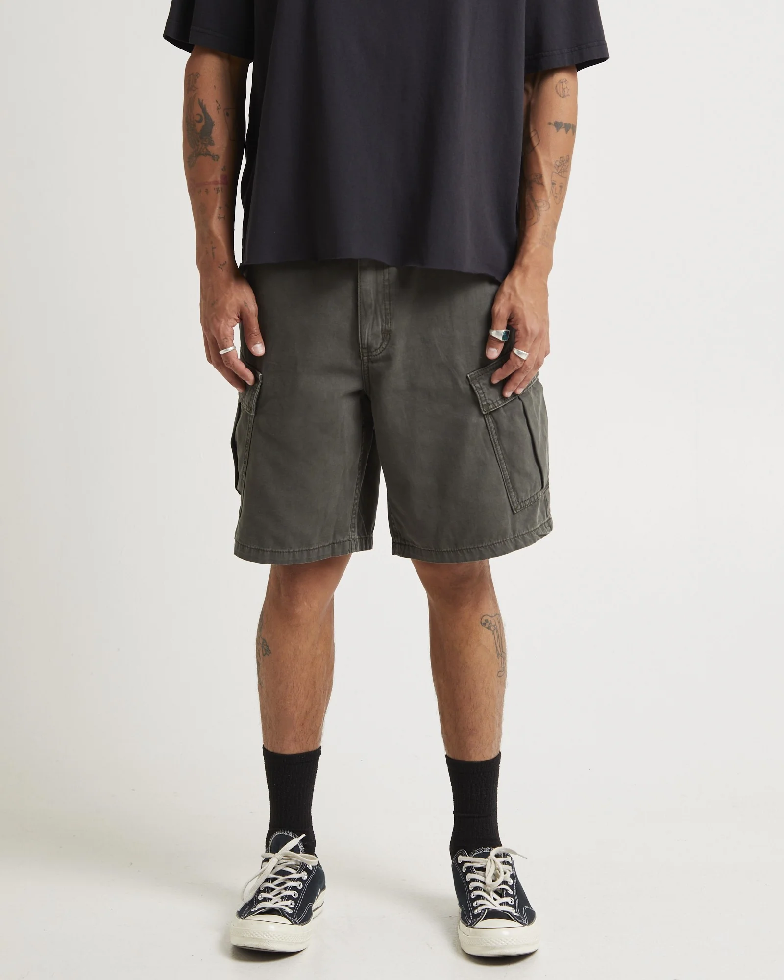 95 Baggy Denim Cargo Shorts