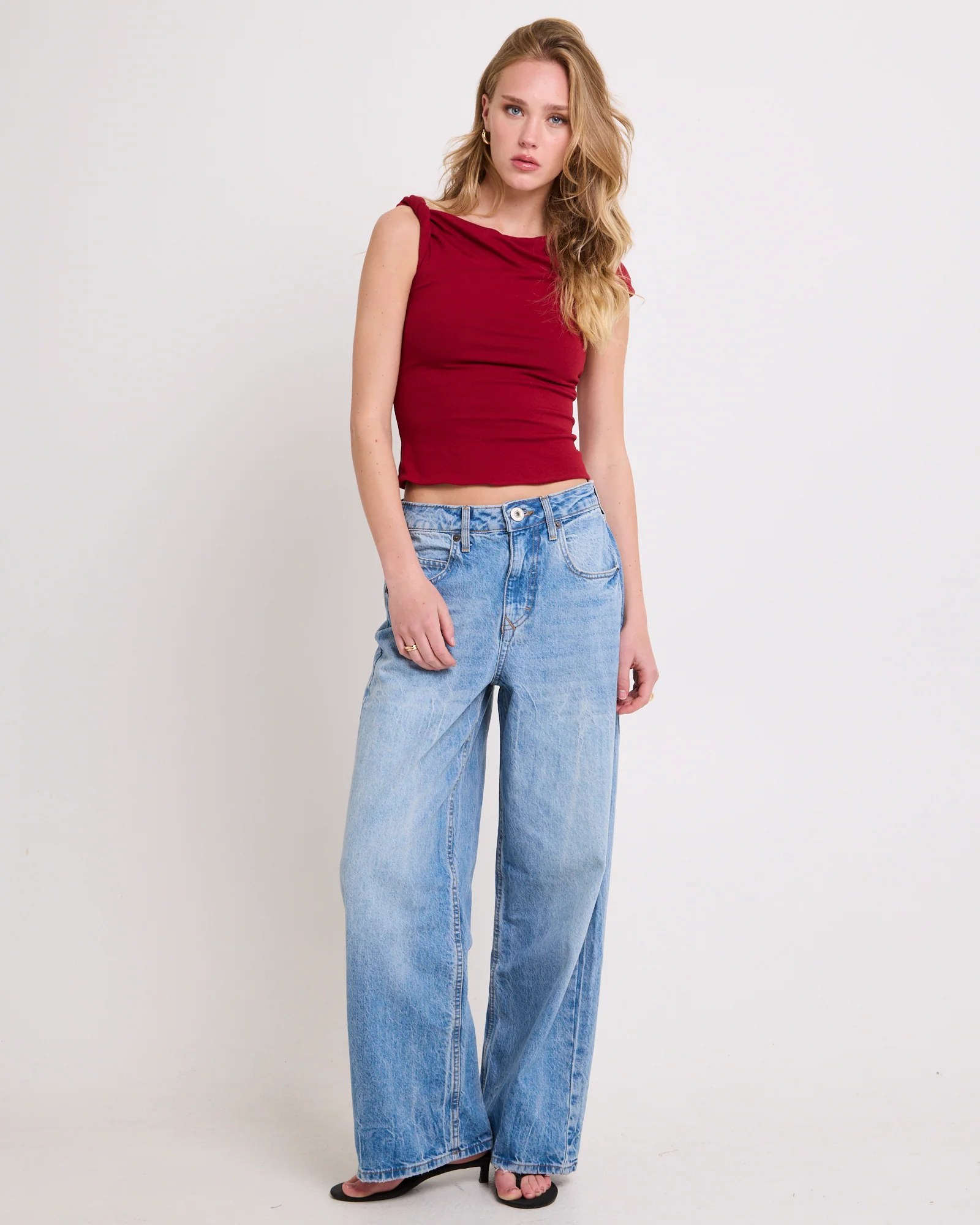 BDG Jaya Baggy Denim Jeans