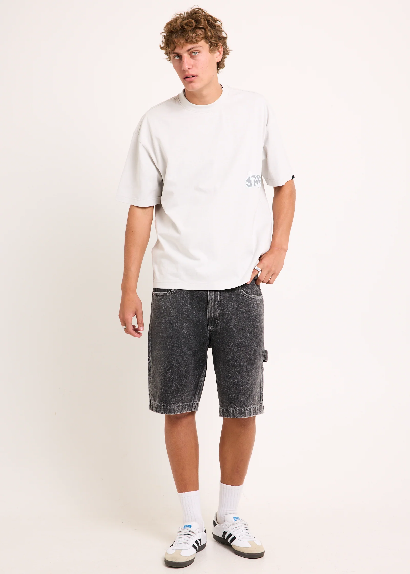 Belambi Y2K Carpenter Jorts