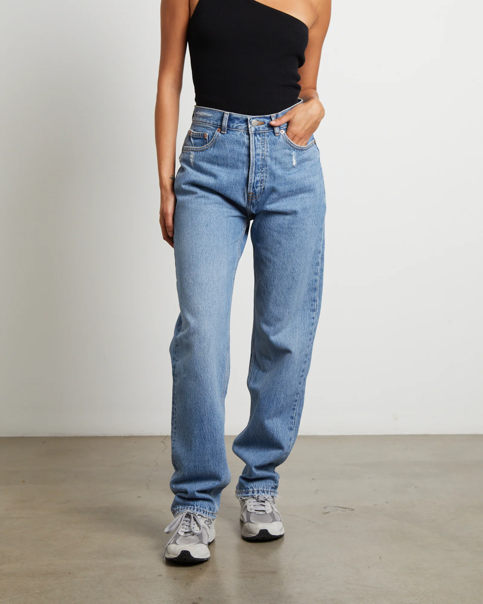 Beth Denim Jeans Jay Worn Hem