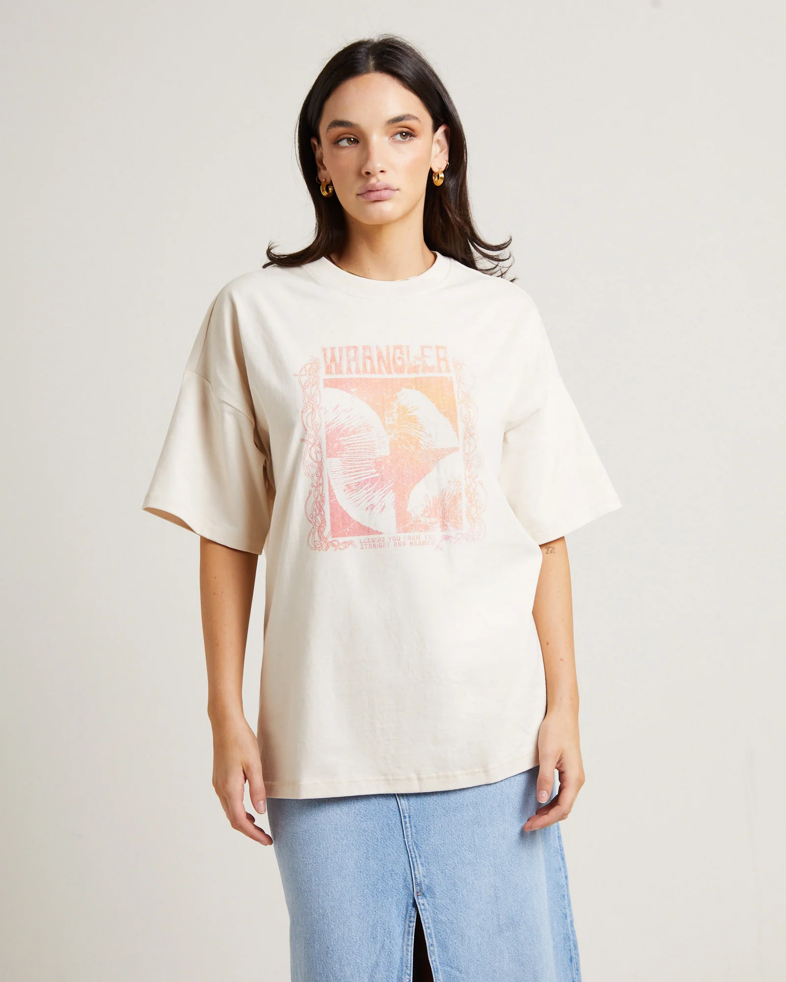 Boxy Slouch T-Shirt in Enochi Ecru