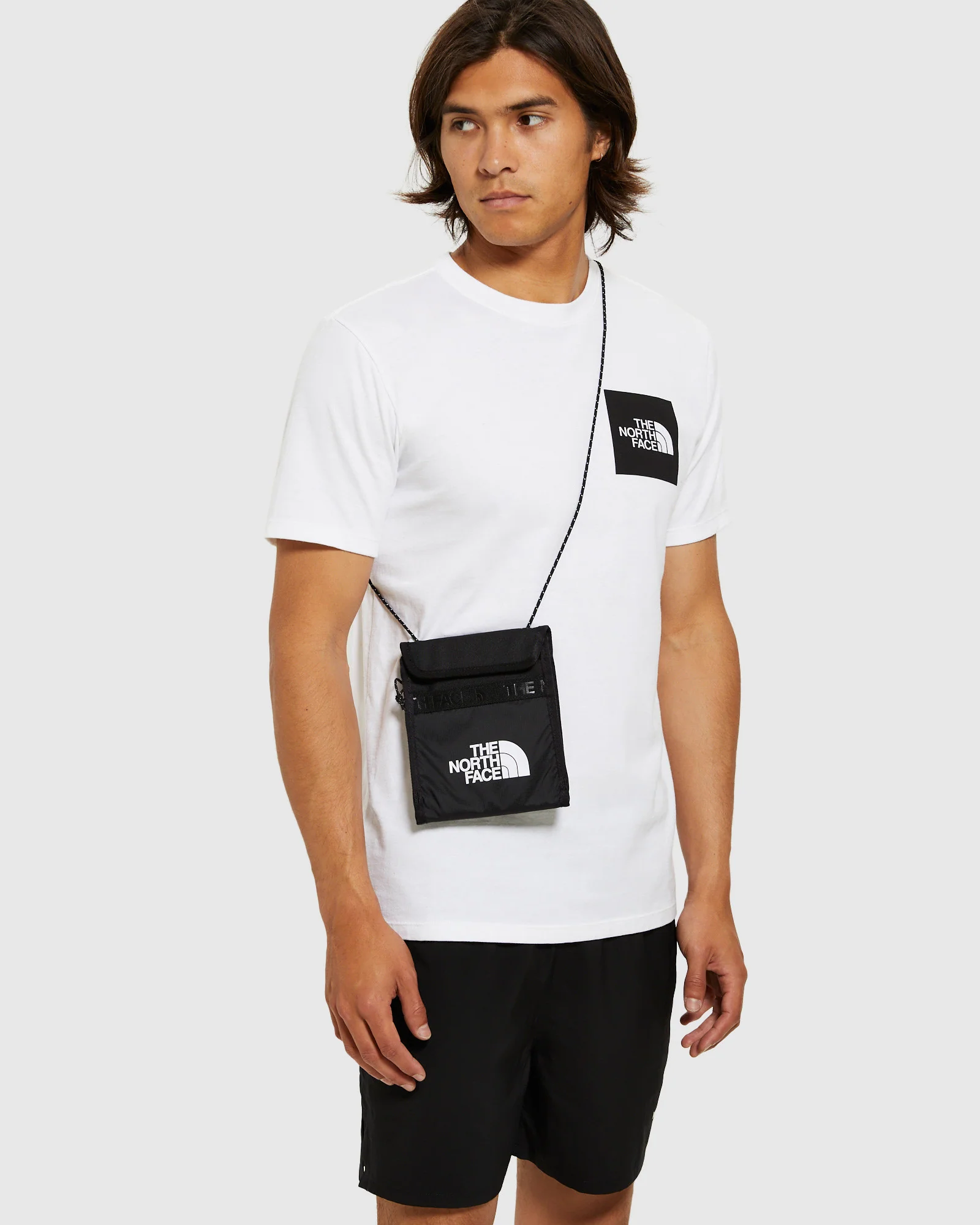 Bozer Neck Pouch Bag Black