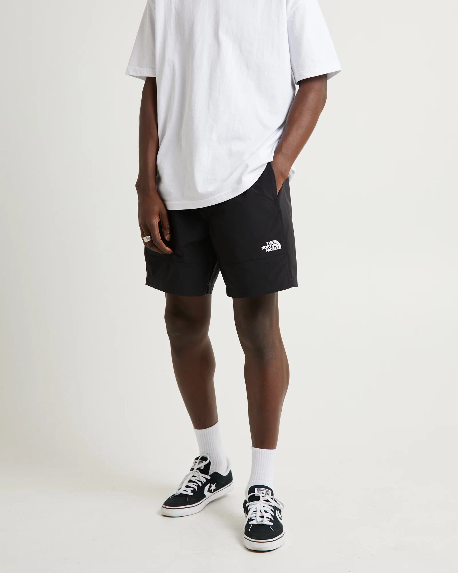 Easy Wind Shorts Black