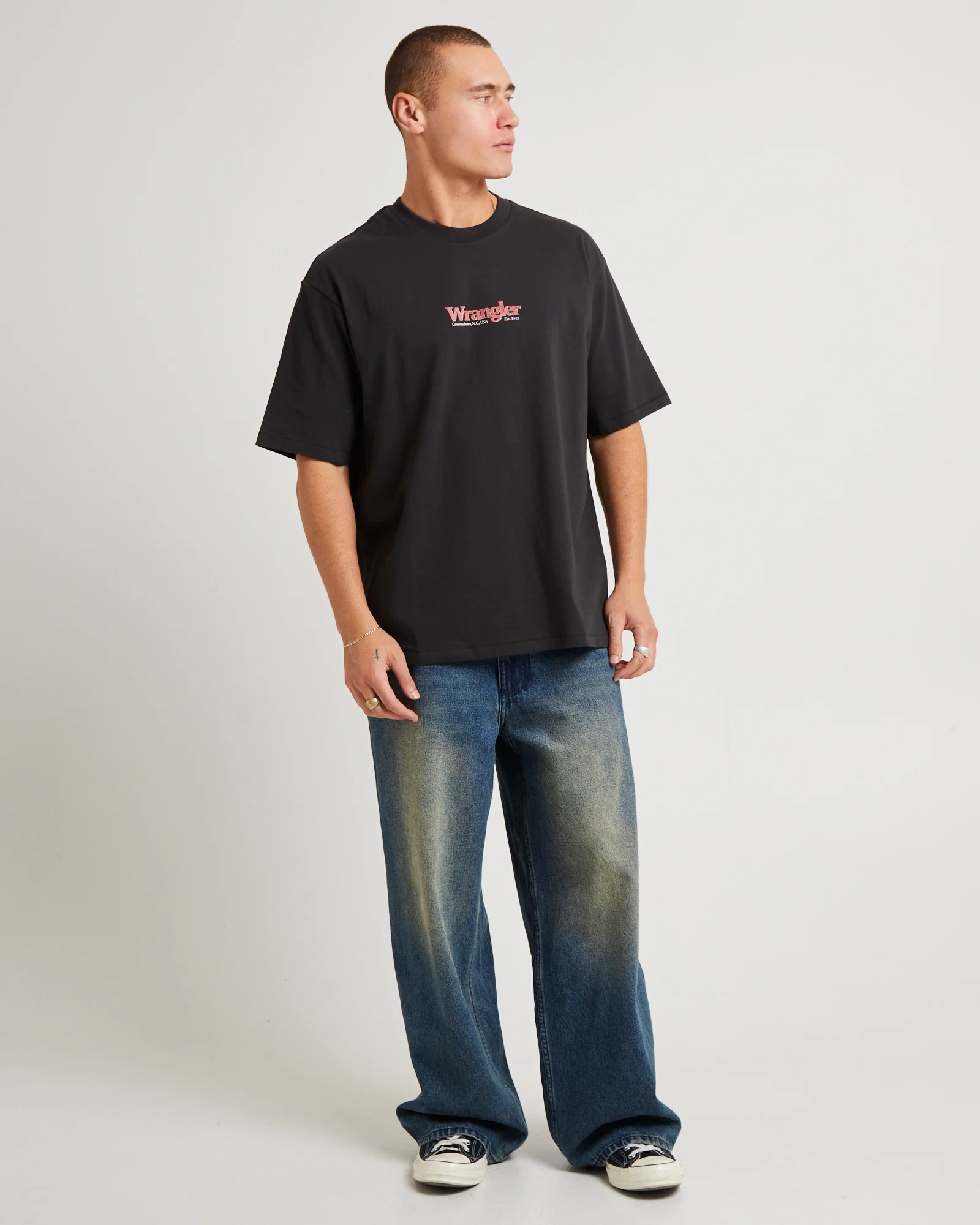 Everyday Slacker T-Shirt Worn Black