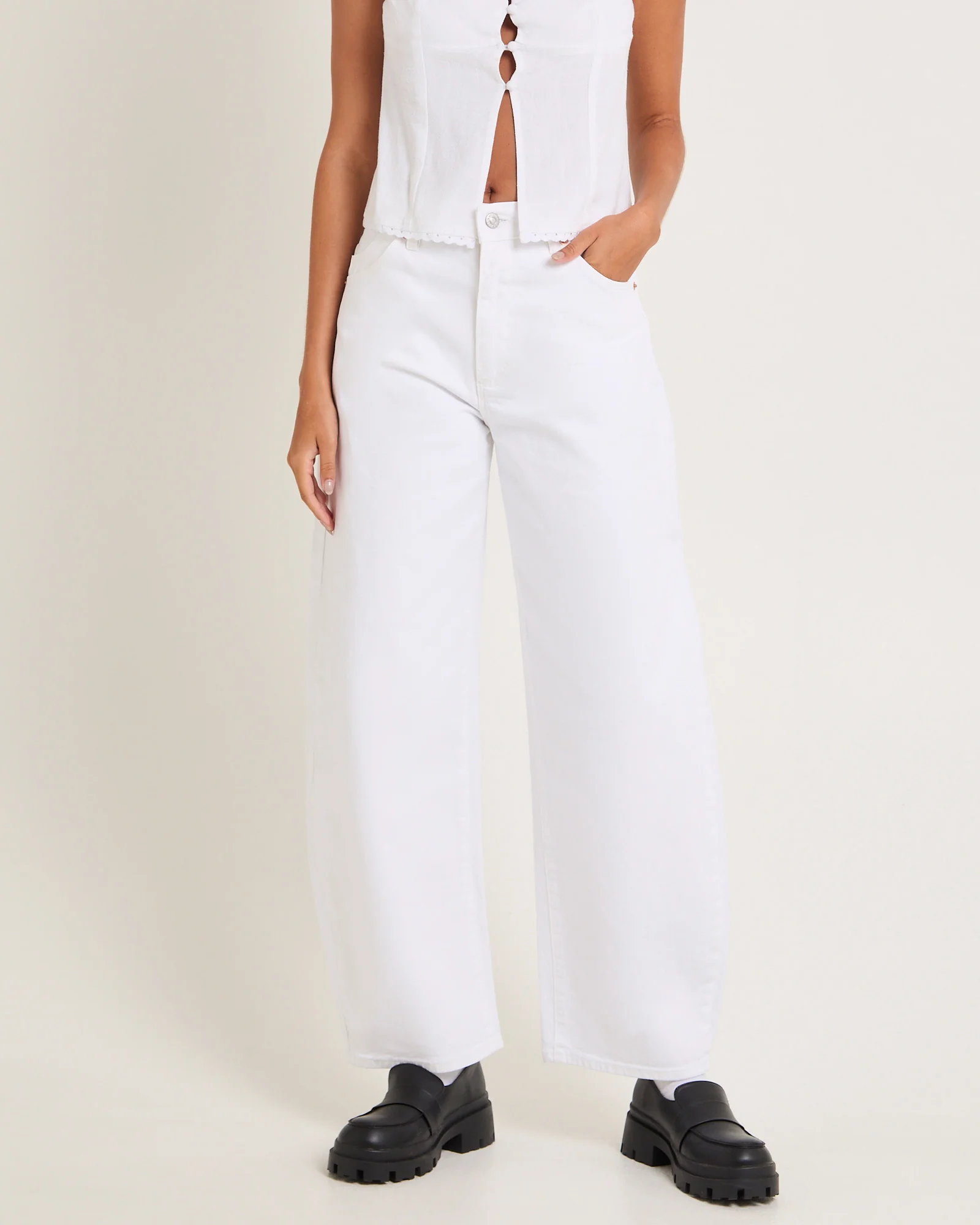 Gigi Barrel Denim Jeans