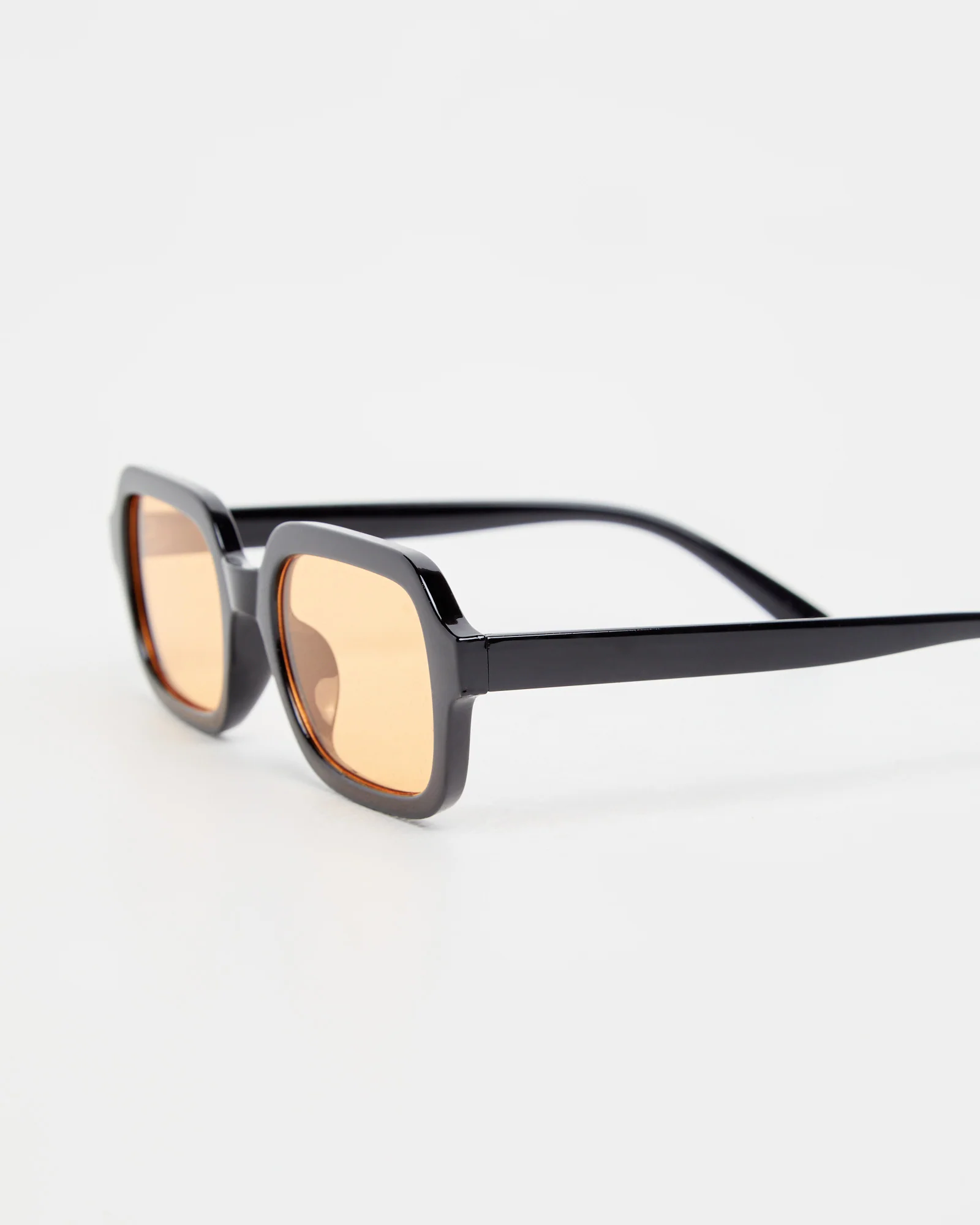 Jessie Sunglasses - Image 2