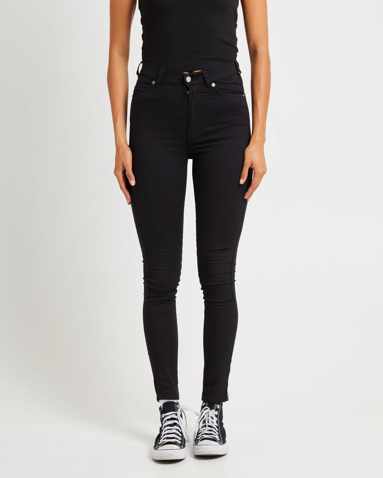 Moxy Jeans