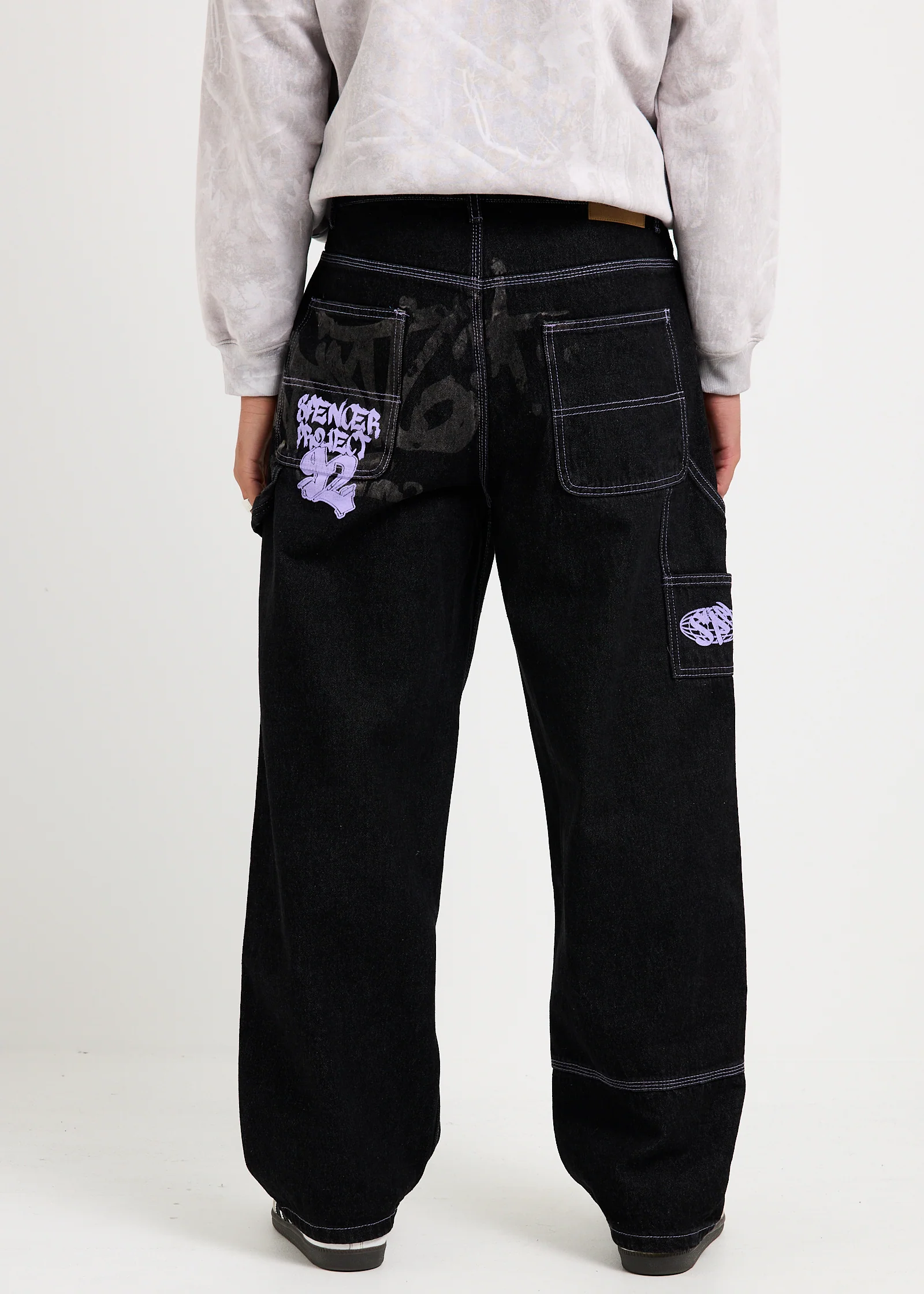 New Jersey Tagger Denim Jeans - Image 5