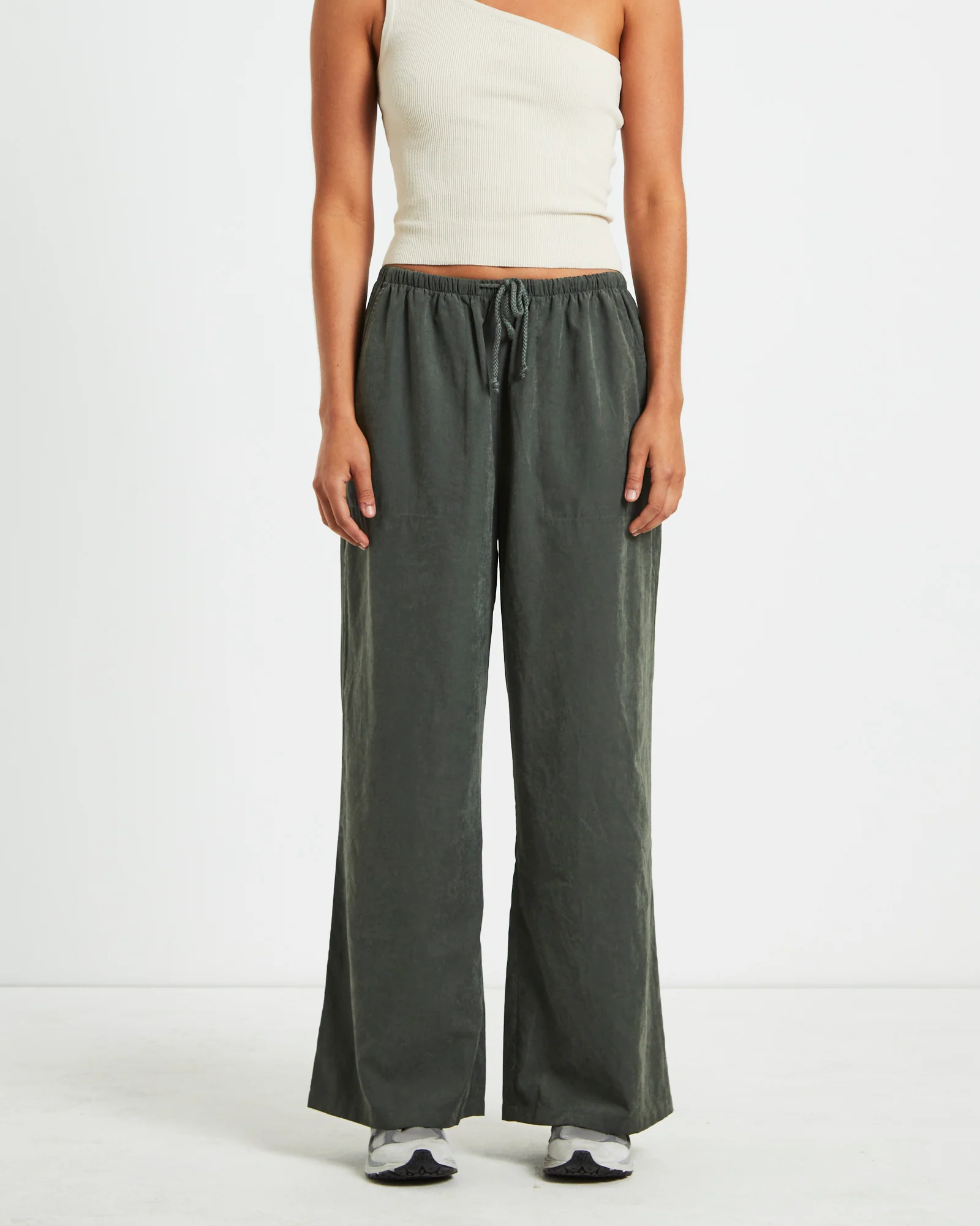 Sahara Soft Drape Coastal Pant Deep Green