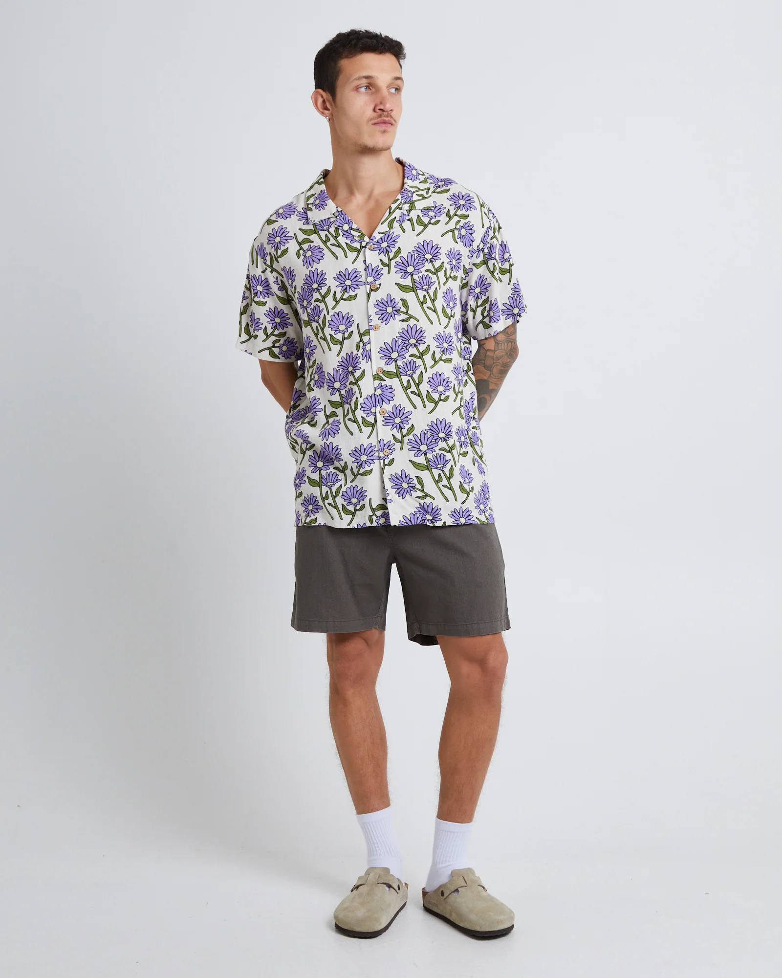 Twist Resort Shirt - Image 3